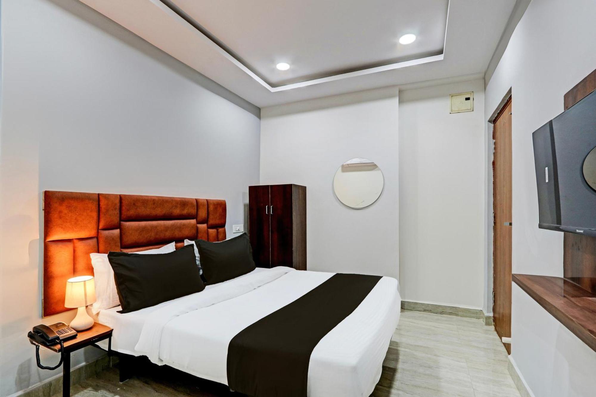 Super Hotel O Lavish Tranquil Haidarábád Kültér fotó